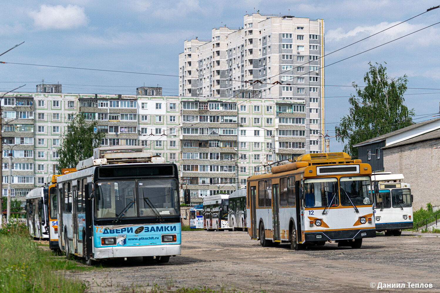 Ковров, ВМЗ-52981 № 72; Ковров, БТЗ-5276-04 № 12
