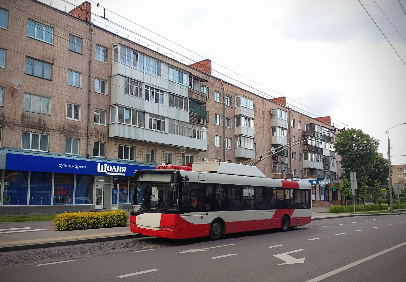 Луцк, Solaris Trollino III 12 M № 032