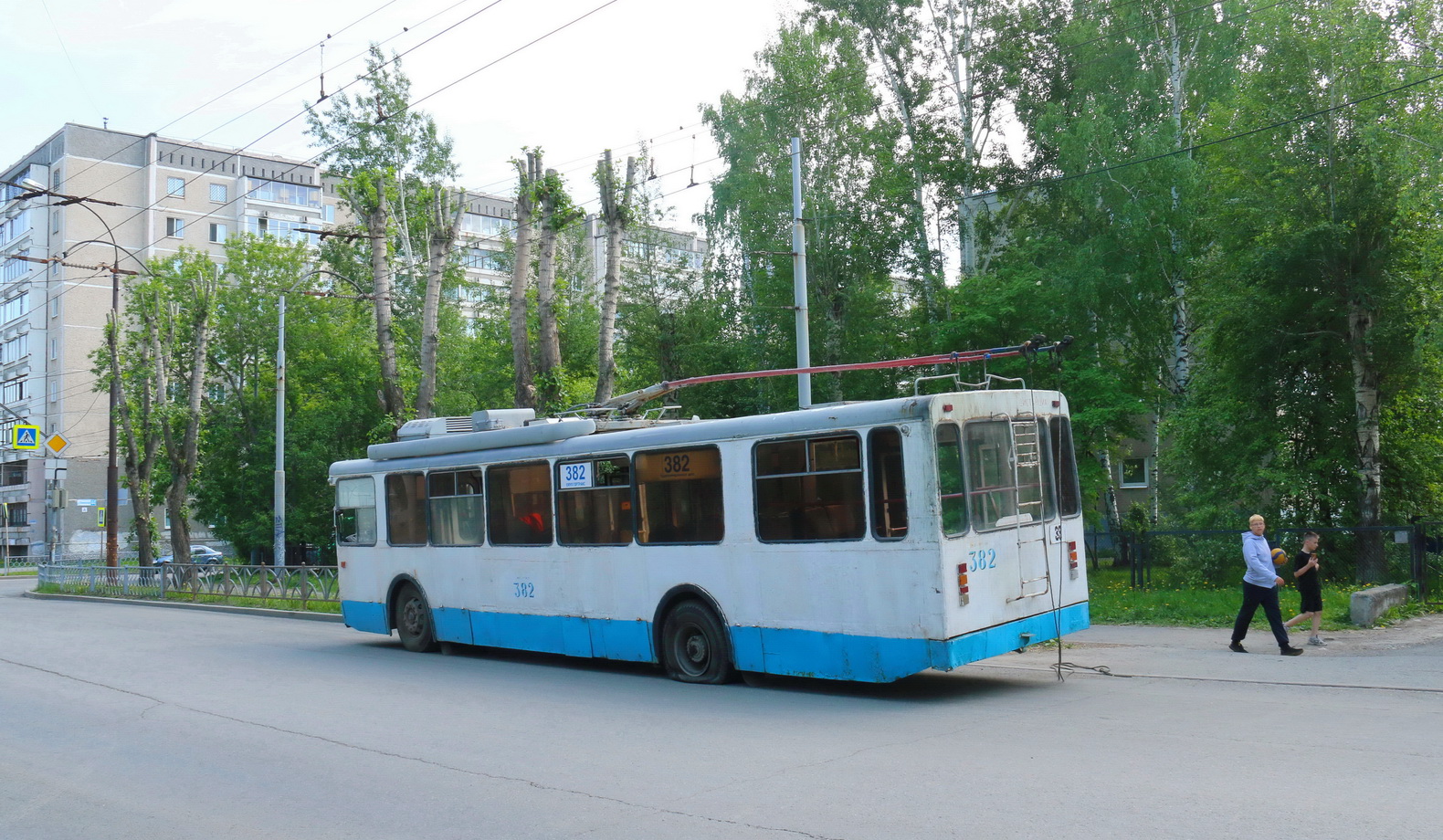 Yekaterinburg, BTZ-5276-04 Br. 382