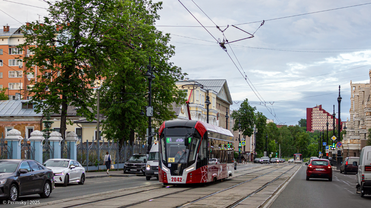 Перм, 71-911ЕМ «Львёнок» № 2042