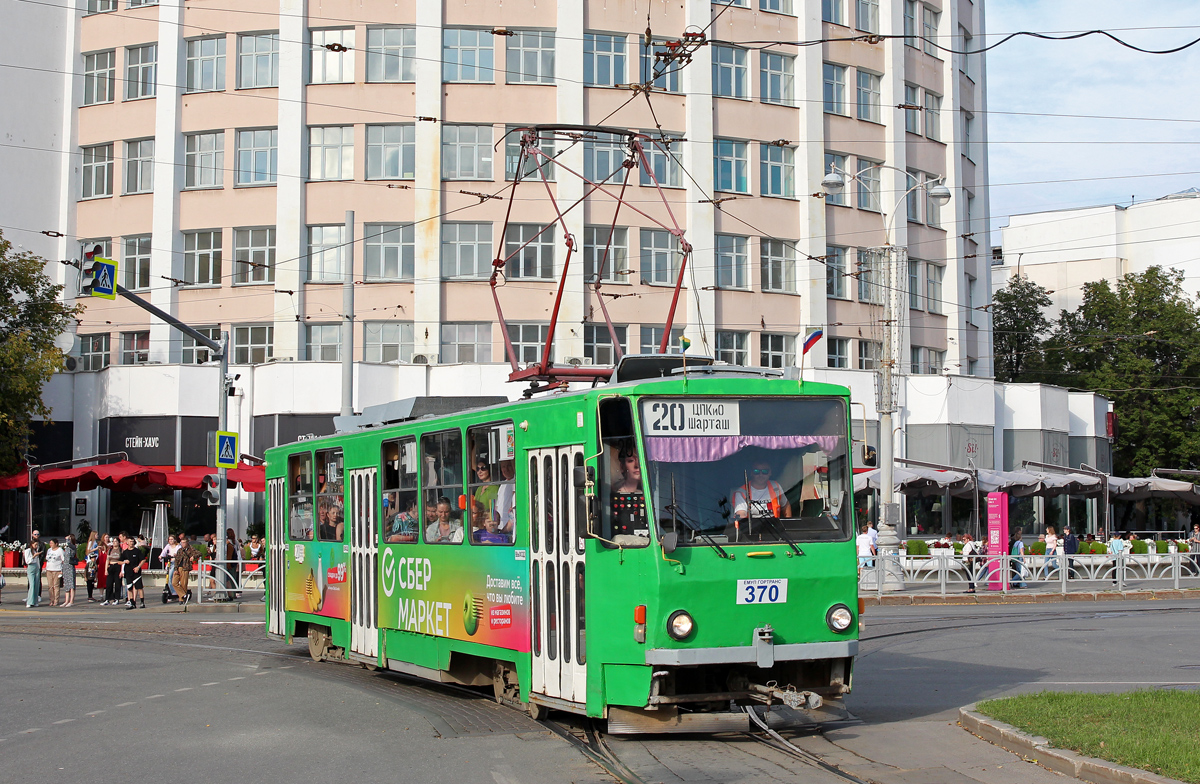 Jekatyerinburg, Tatra T6B5SU — 370