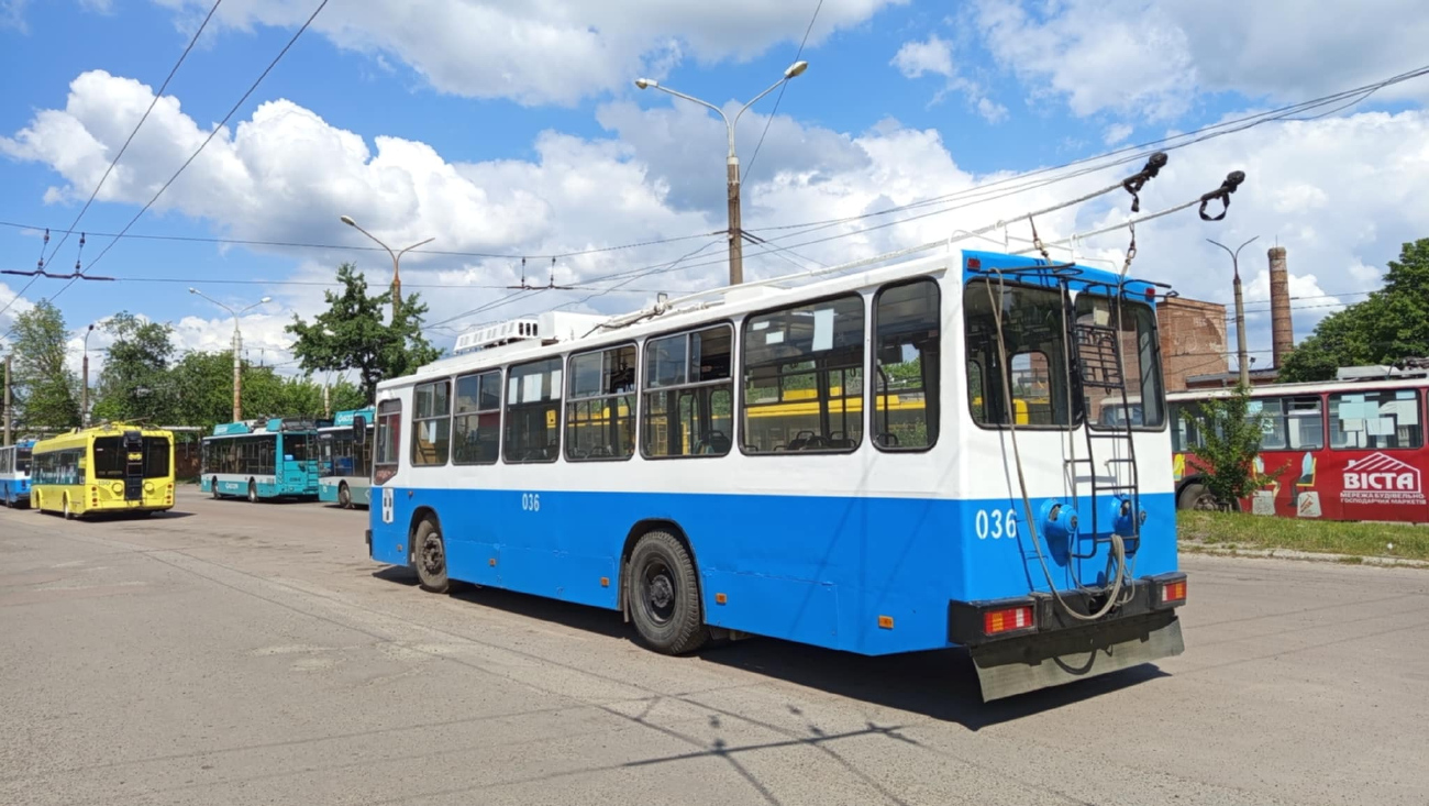 Сумы, ЮМЗ Т2 № 036