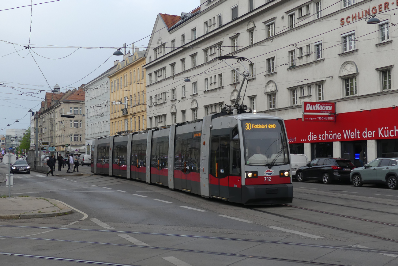 Vienna, Siemens ULF-B1 № 712