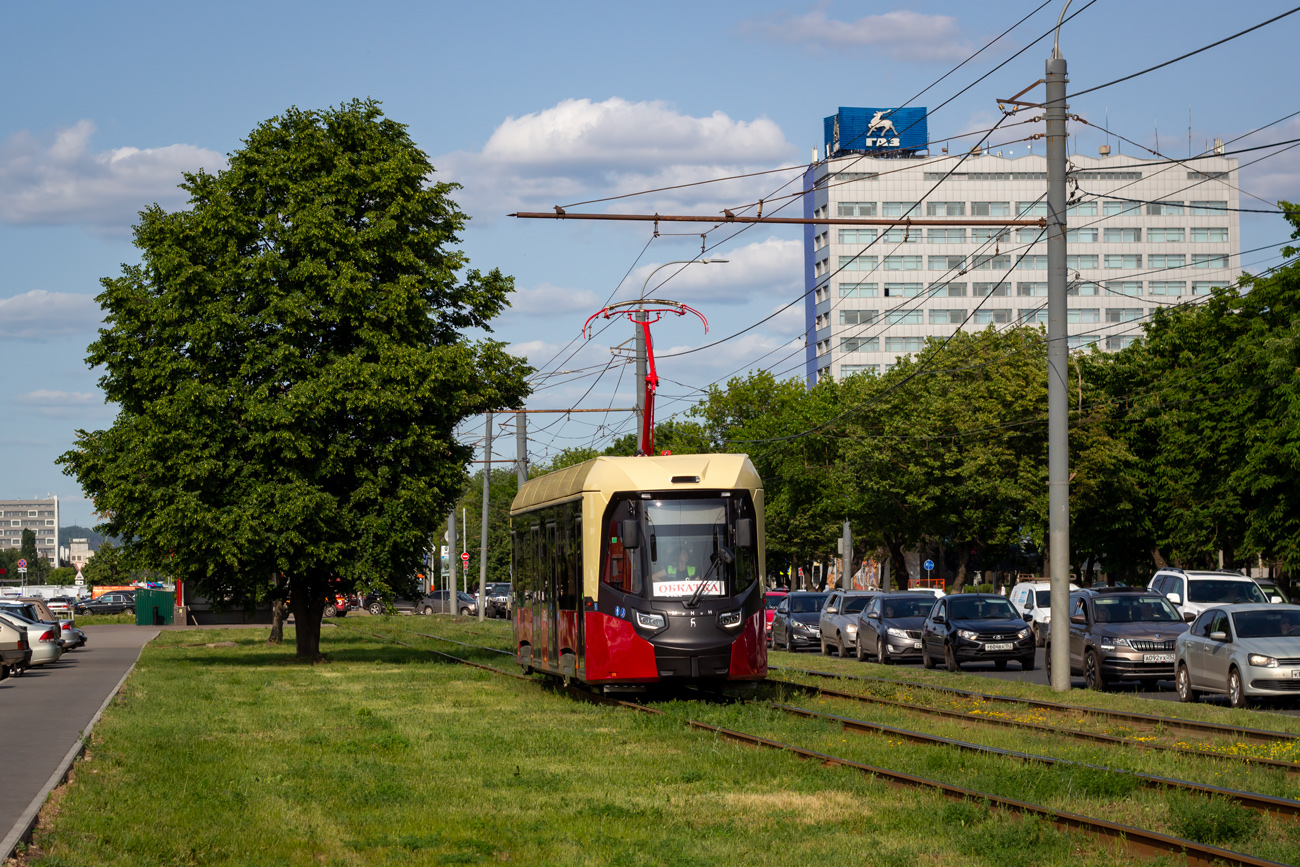 Nyizsnij Novgorod, BKM T811 "MiNiN" — 3826