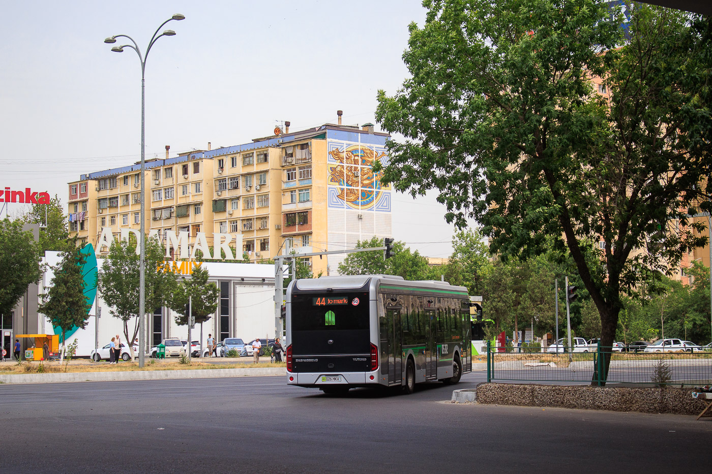 Ташкент, Yutong ZK6126BEVG № 05312