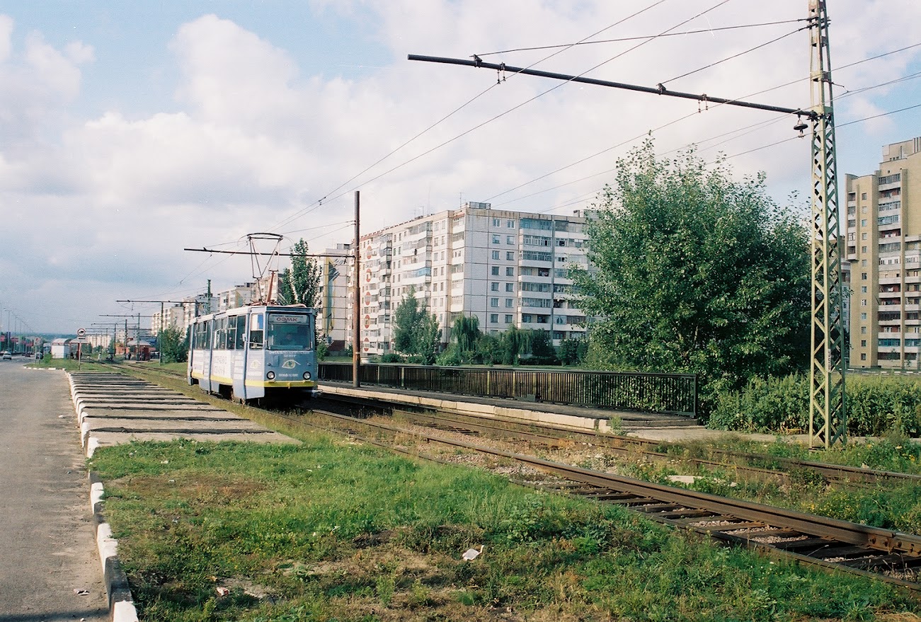 Старый Оскол, 71-605 (КТМ-5М3) № 88; Старый Оскол — Исторические фотографии [1976-2003]; Старый Оскол — Трамвайная сеть и инфраструктура