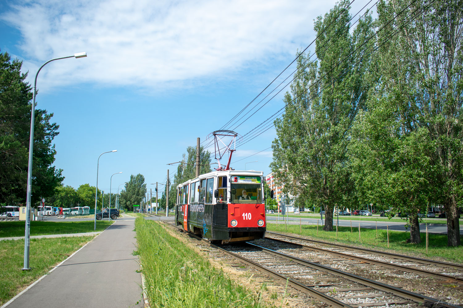 Нижнекамск, 71-605 (КТМ-5М3) № 110