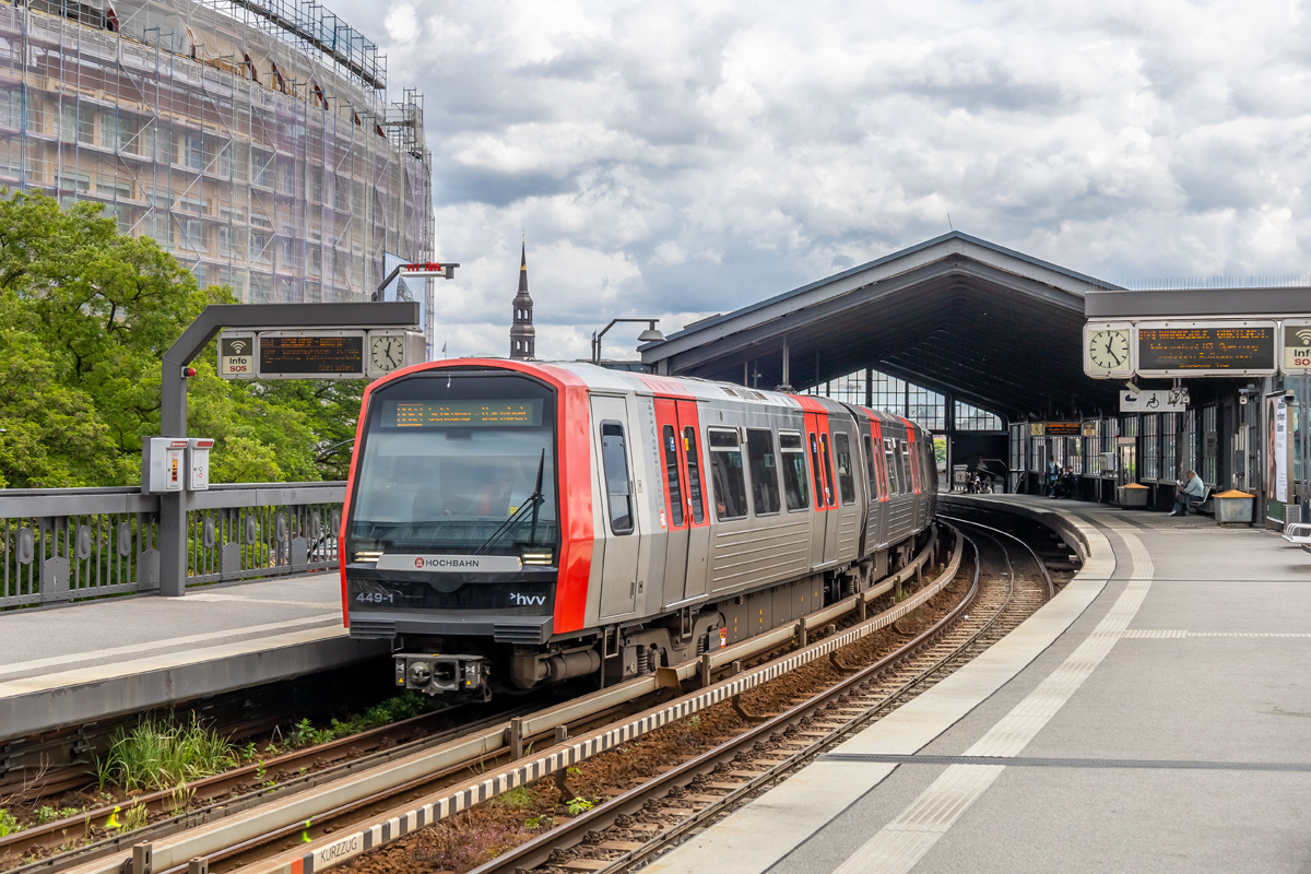Гамбург, HHA DT5.2.8 № 449; Гамбург — U-Bahn — Линия U3
