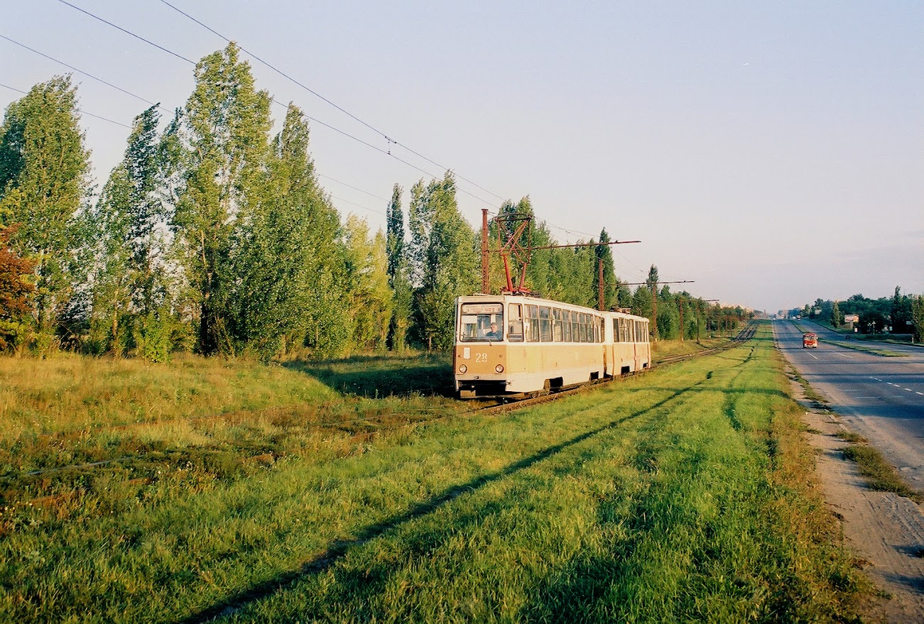 Старый Оскол, 71-605 (КТМ-5М3) № 28; Старый Оскол — Исторические фотографии [1976-2003]