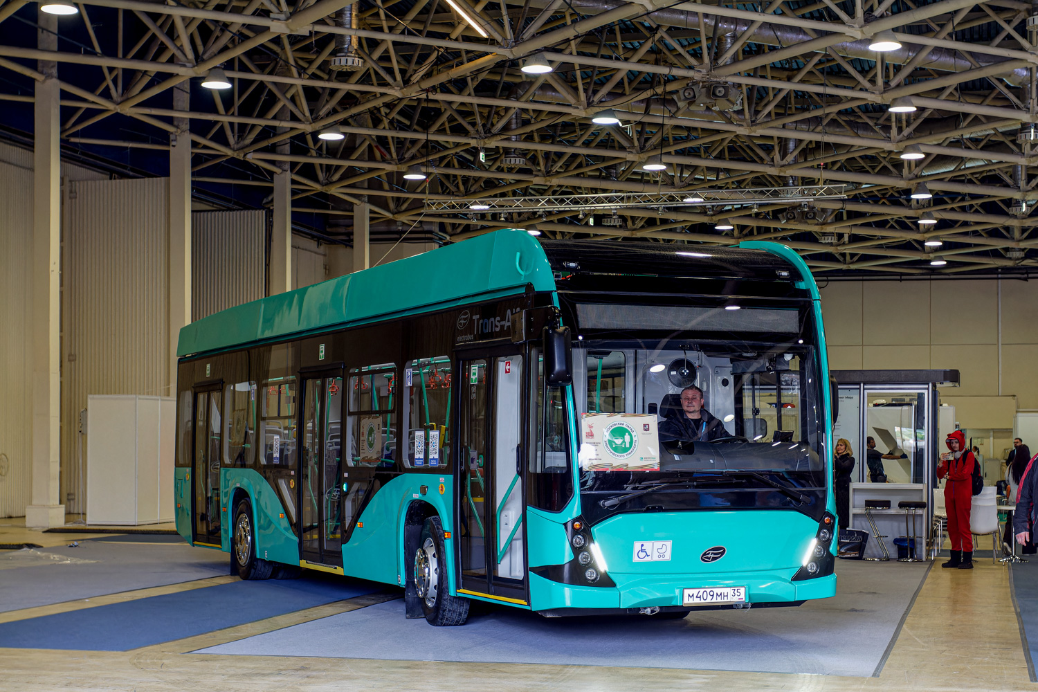 Вологда, ВМЗ-5298.02 «Сириус» № М 409 МН 35; Москва — ЭлектроТранс – 2025