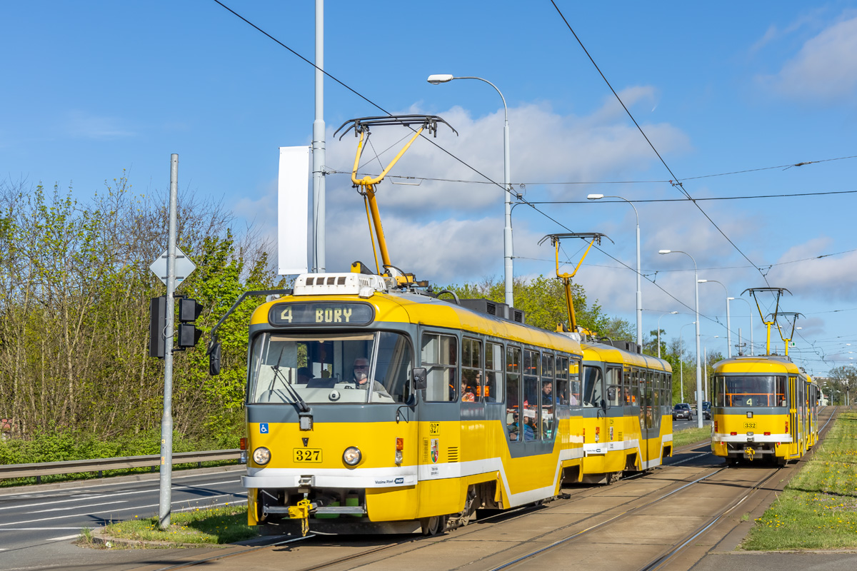 Pilsen, Tatra T3R.PLF Nr. 327