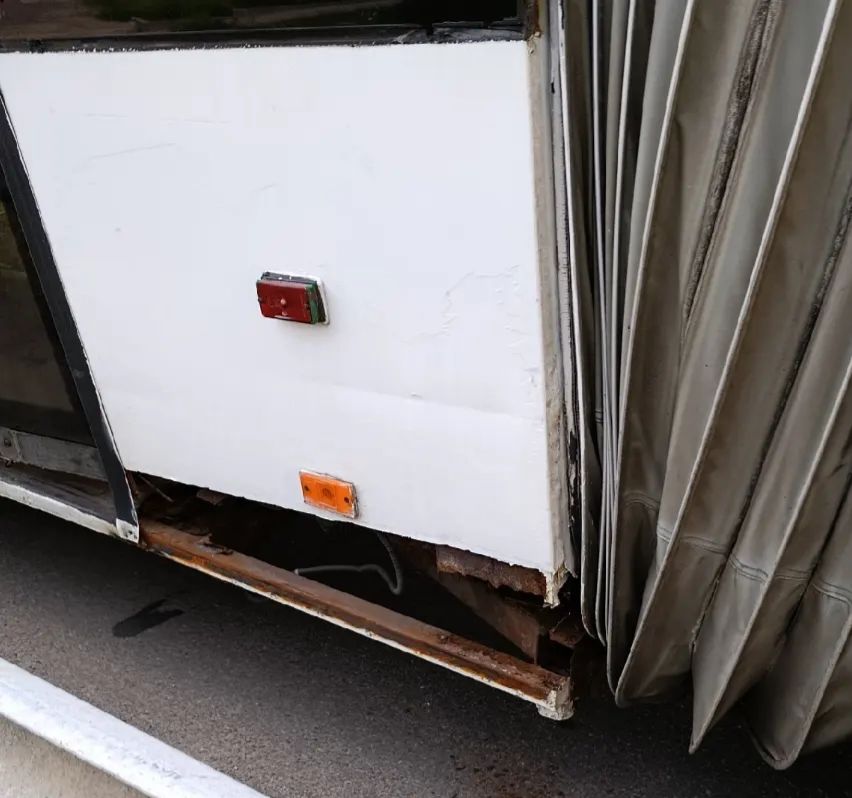 Киев, ЛАЗ E301D1 № 4638