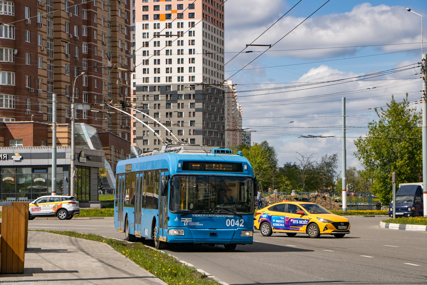 Химки, БКМ 321 № 0042