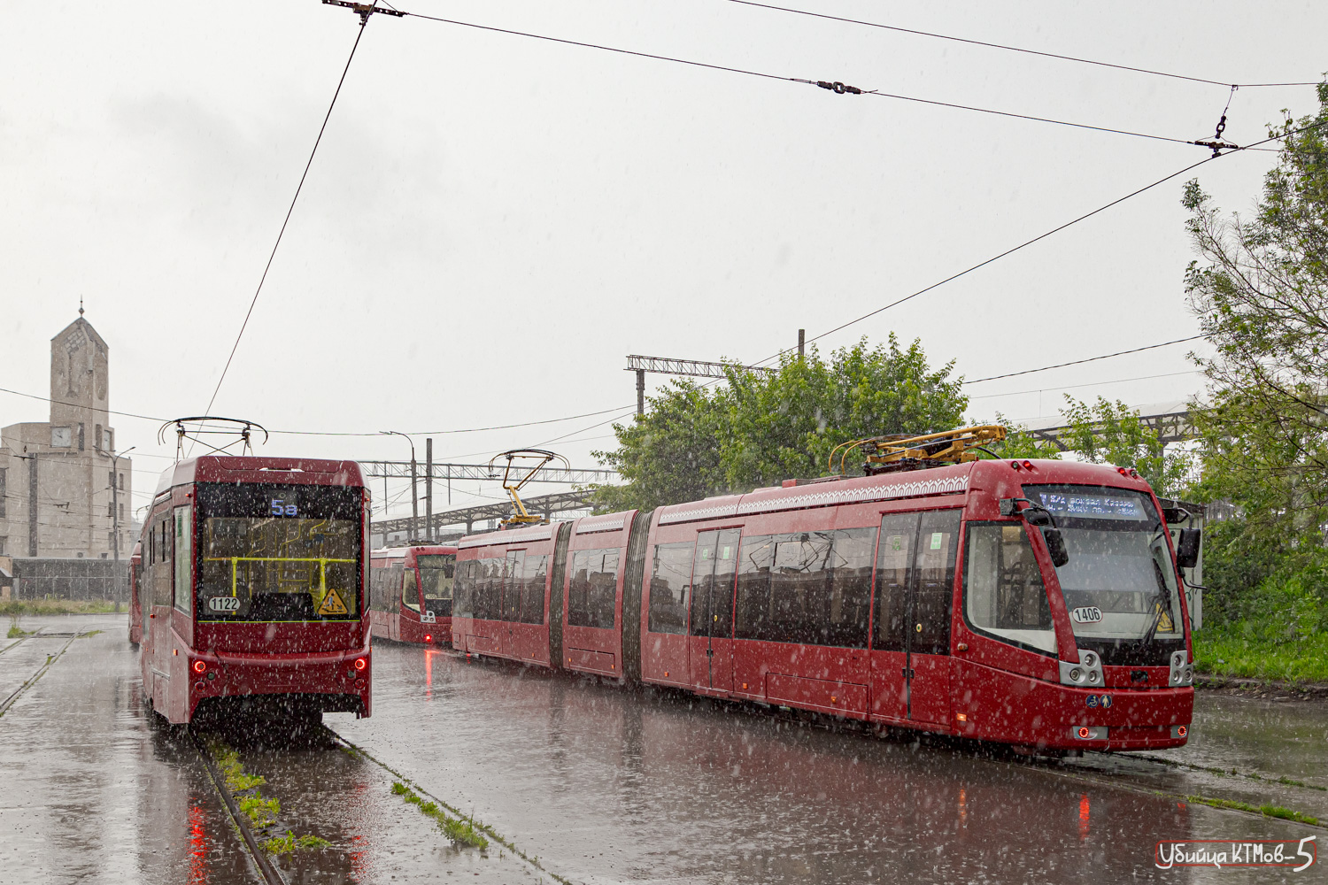 Kazaň, 71-407-01 č. 1122; Kazaň, BKM 84300M č. 1406