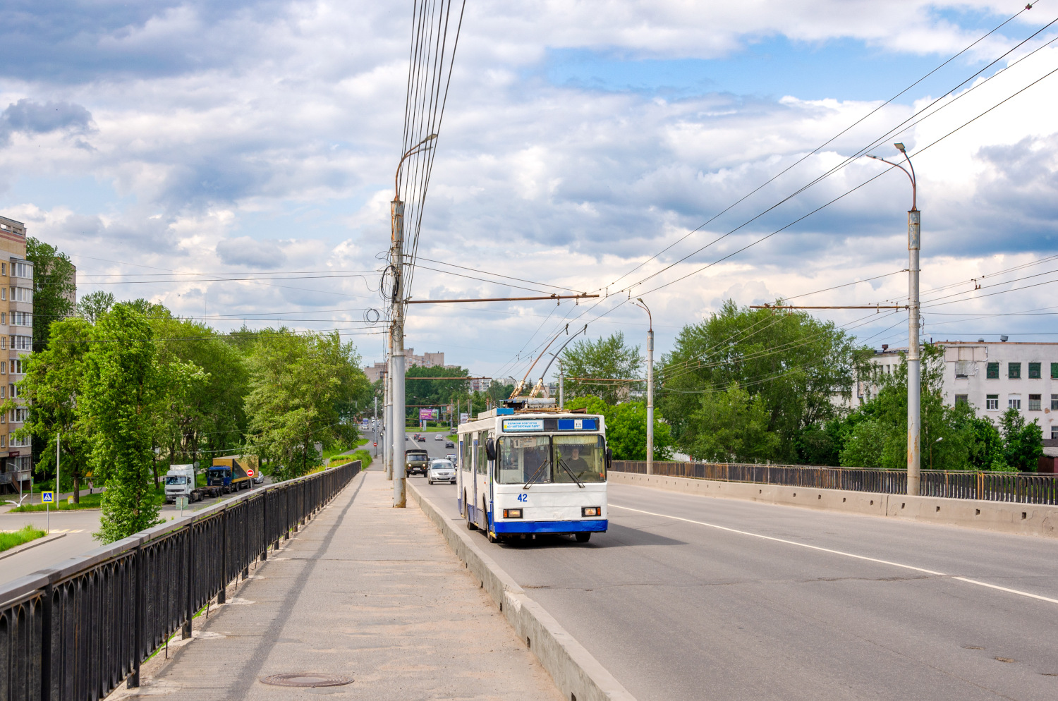 Великий Новгород, ВМЗ-5298-20 № 42