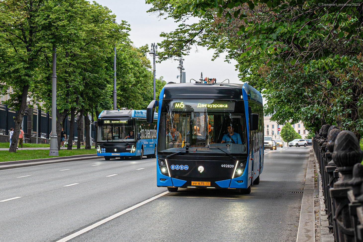 Москва, КАМАЗ-6282 № 492839