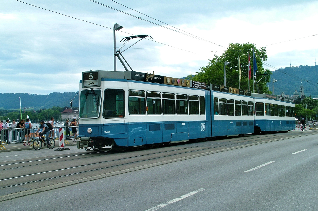 Zurich, SWS/SWP/BBC Be 4/6 "Tram 2000" # 2024