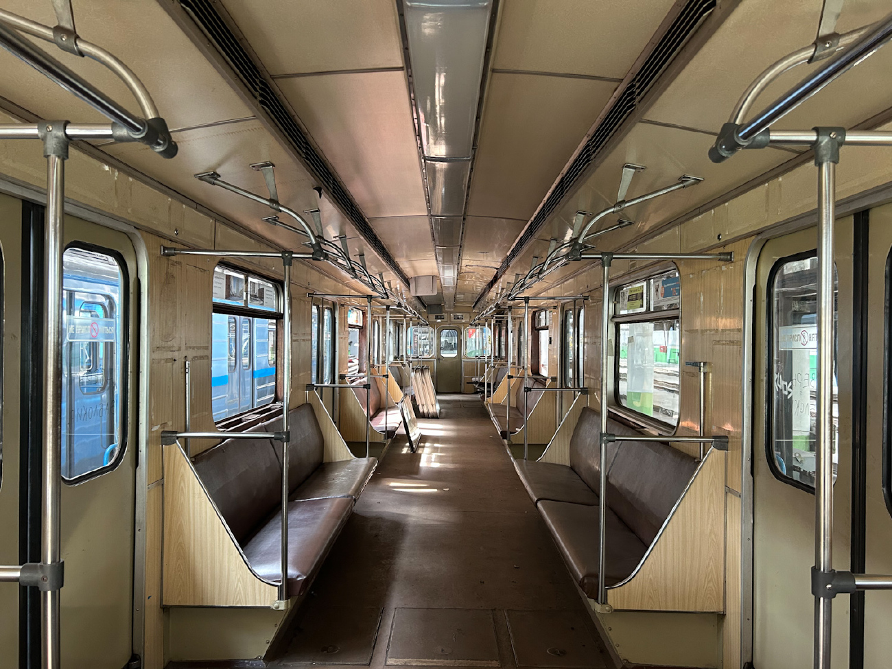 Екатеринбург, 81-714.5 (ЛВЗ/ВМ) № 8260; Екатеринбург — Метрополитен — Электродепо