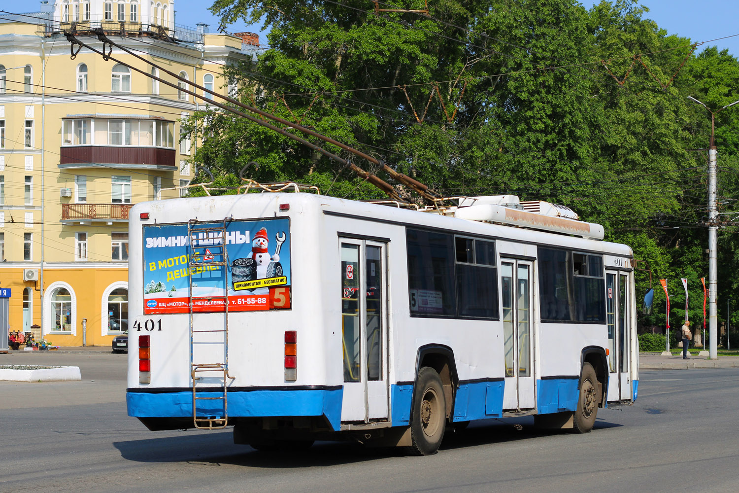 Киров, БТЗ-52764Р № 401