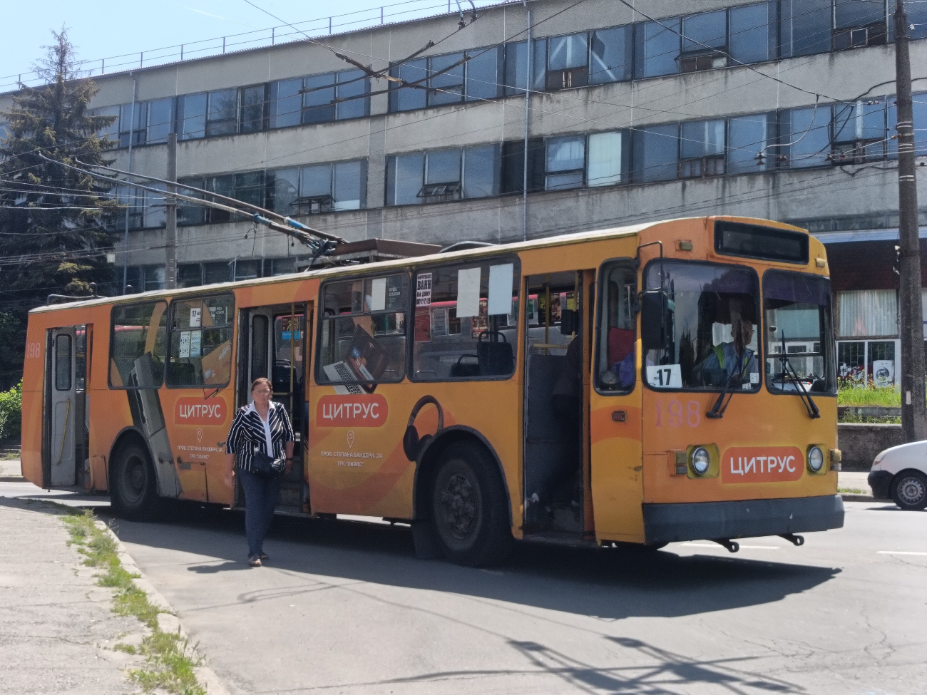 Хмельницкий, ЗиУ-682Г-016 (012) № 198