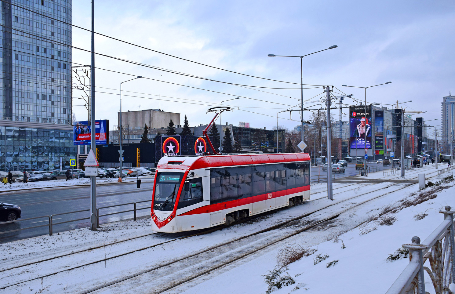 Самара, БКМ Т811 № 1228 Самара, БКМ Т811 № 1228