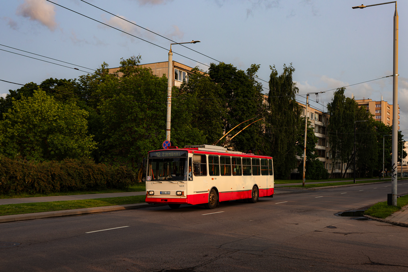 Вильнюс, Škoda 14Tr17/6M № 1651