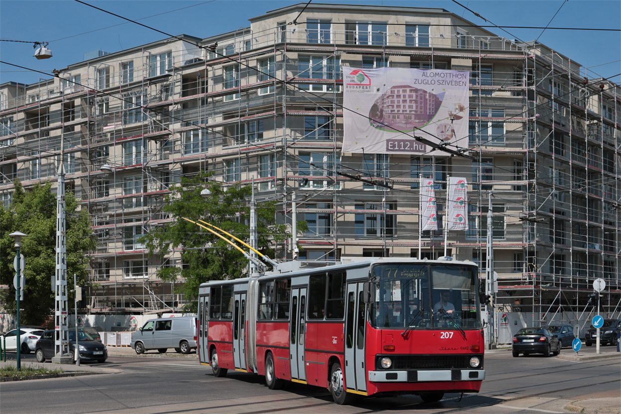 Будапешт, Ikarus 280.94 № 207