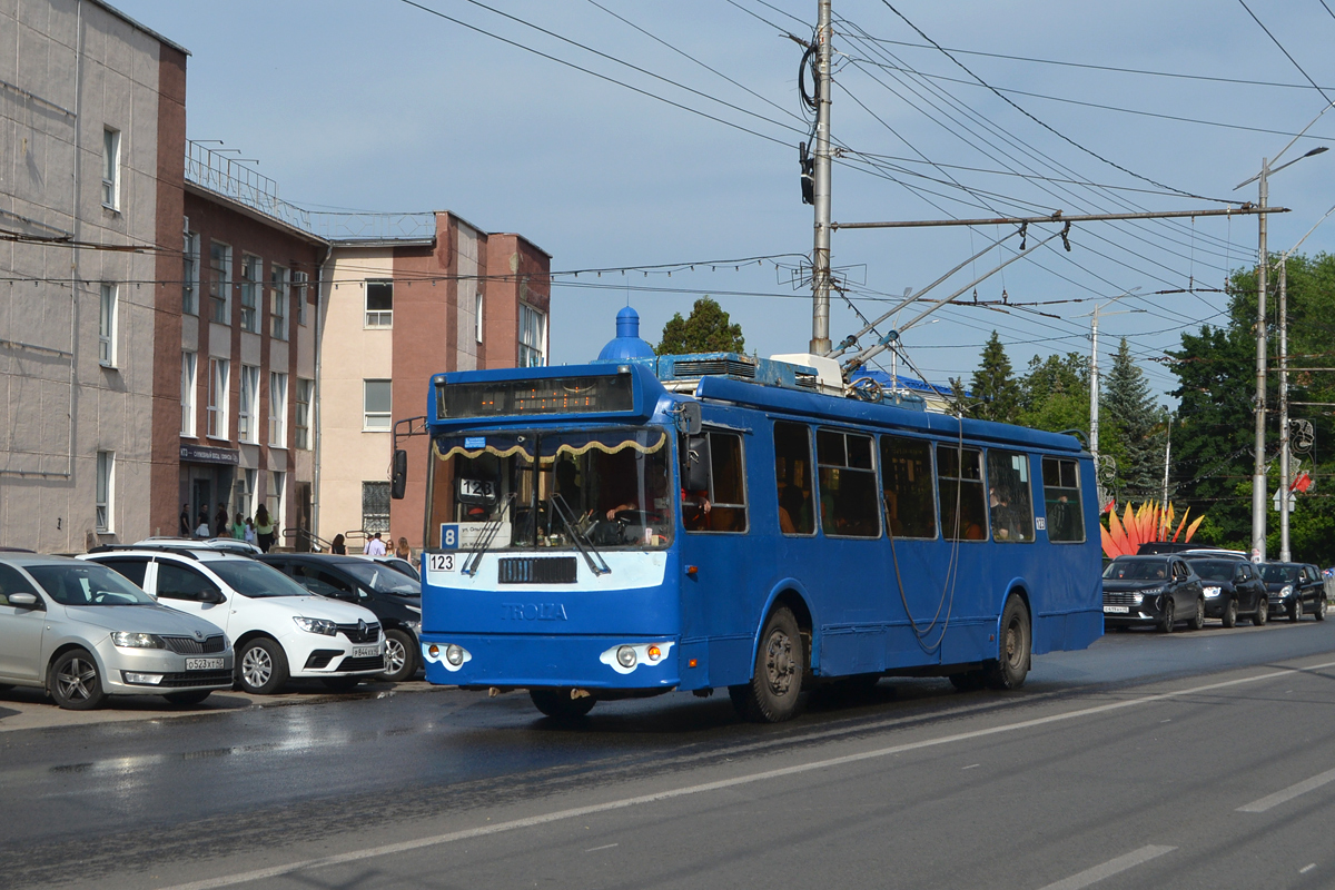 Калуга, ЗиУ-682Г-016.02 № 123