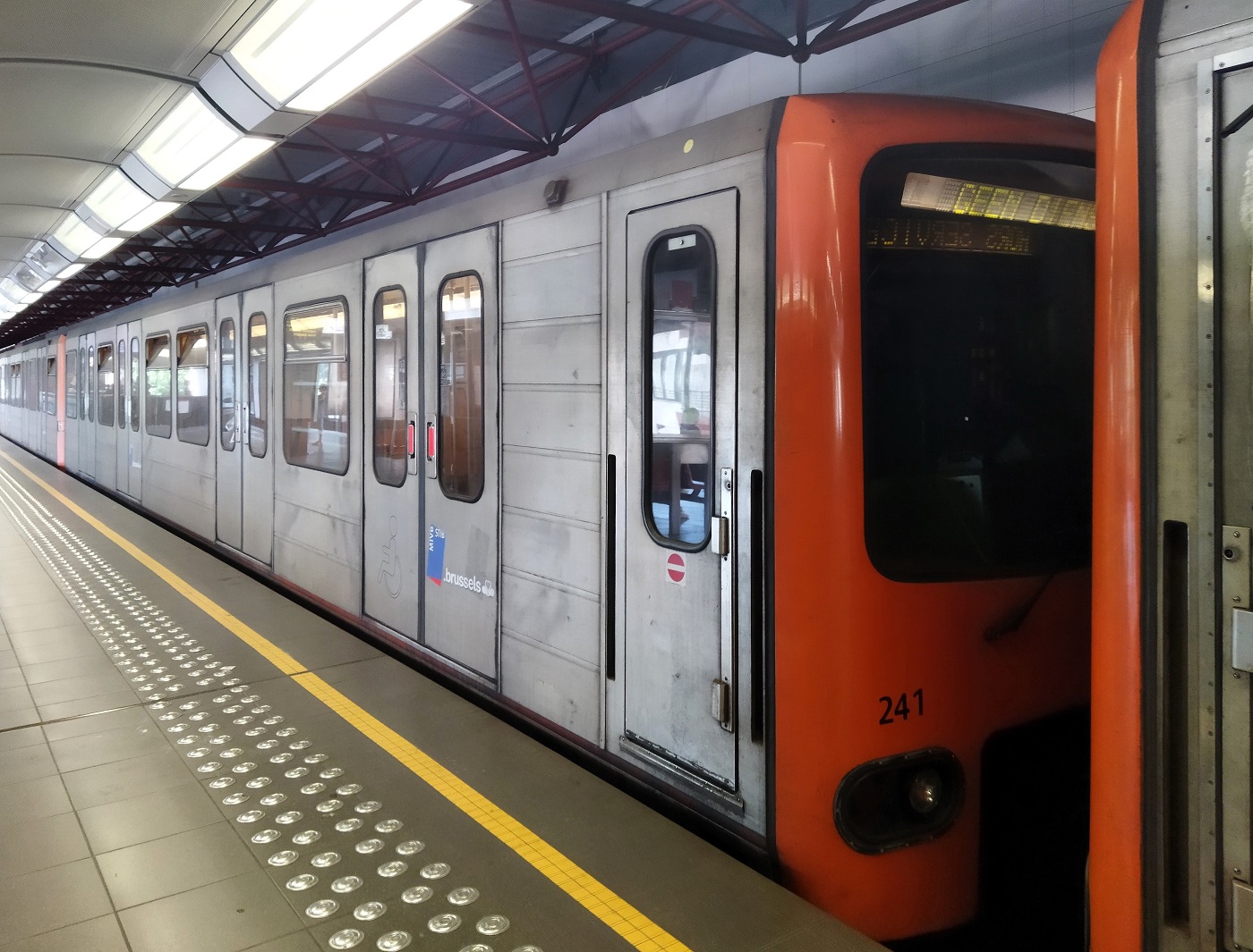 Брюссель, BN M3 № 241