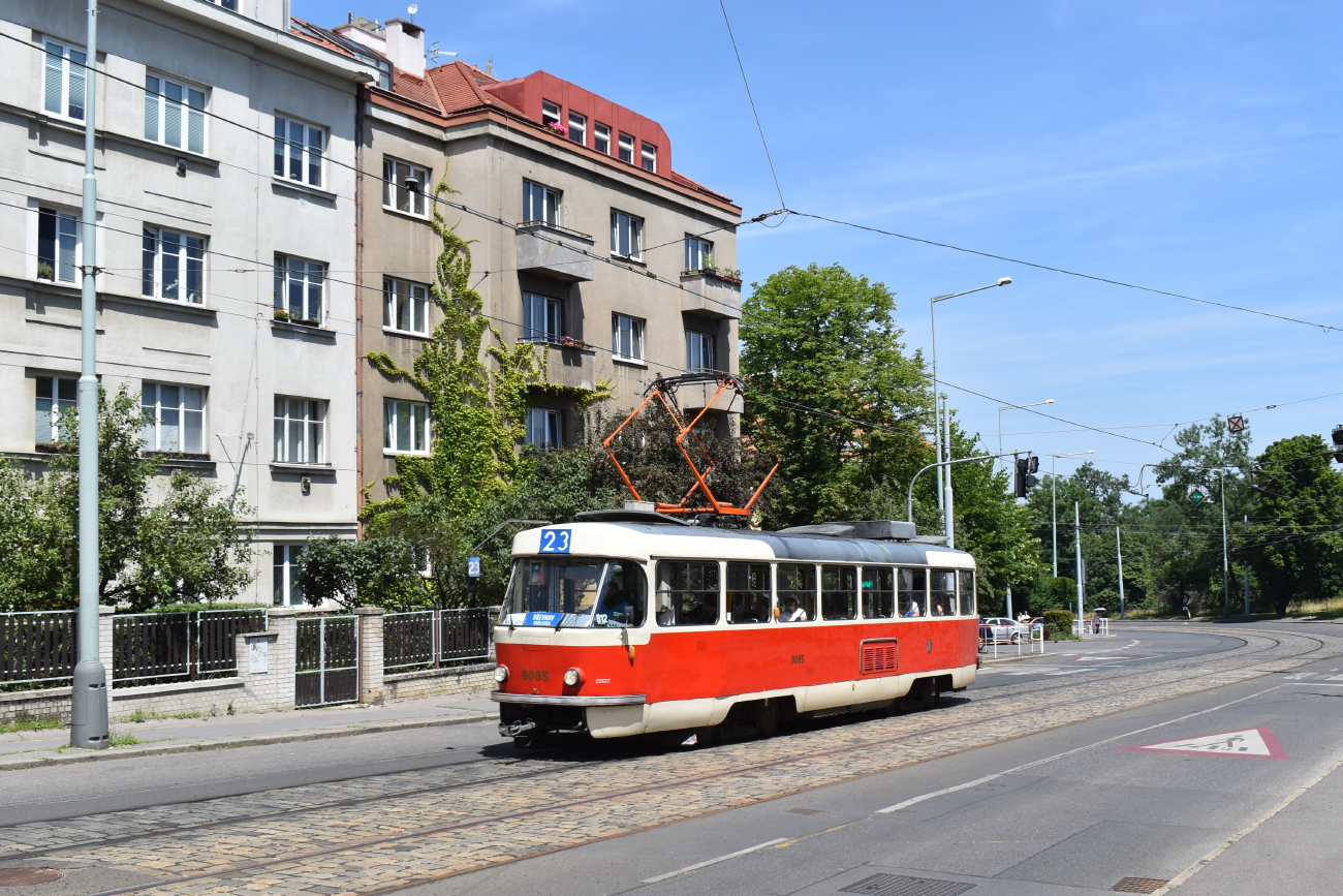 Прага, Tatra T3M № 8085