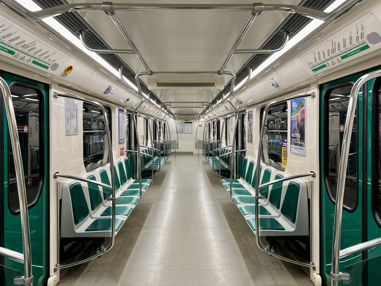 Санкт-Петербург, 81-556.2 «НеВа» № 56036