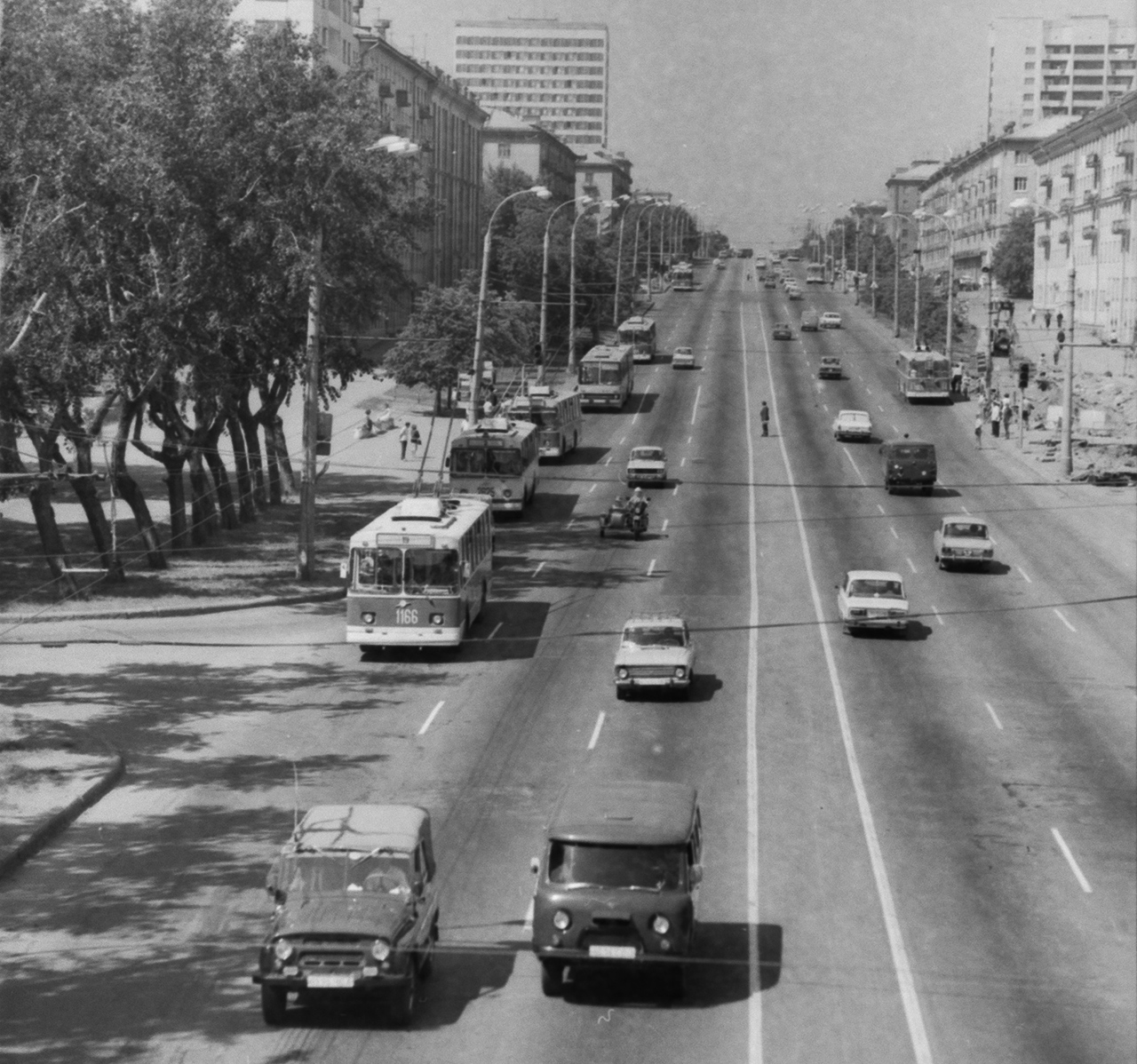 Chelyabinsk, ZiU-682V № 1166; Chelyabinsk — Historical photos