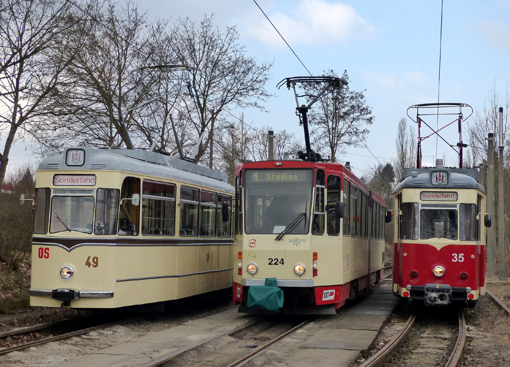 Франкфурт-на-Одере, Tatra KT4DM № 224; Франкфурт-на-Одере, Gotha T57 № 35