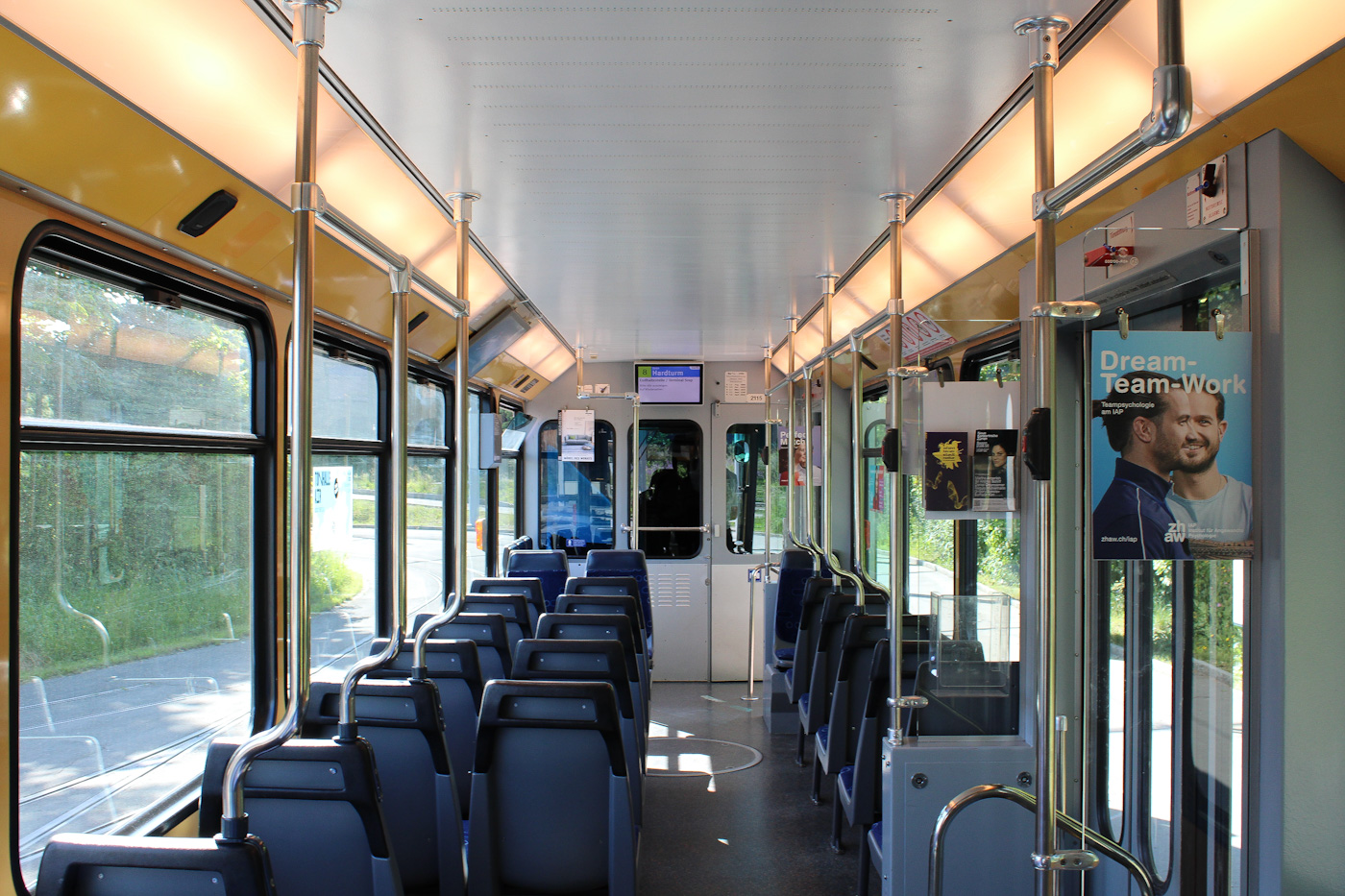 Цюрих, SWP/SIG/ABB Be 4/8 "Tram 2000 Sänfte" № 2115