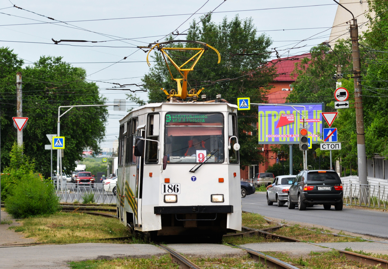 Омск, 71-605ЭП № 186