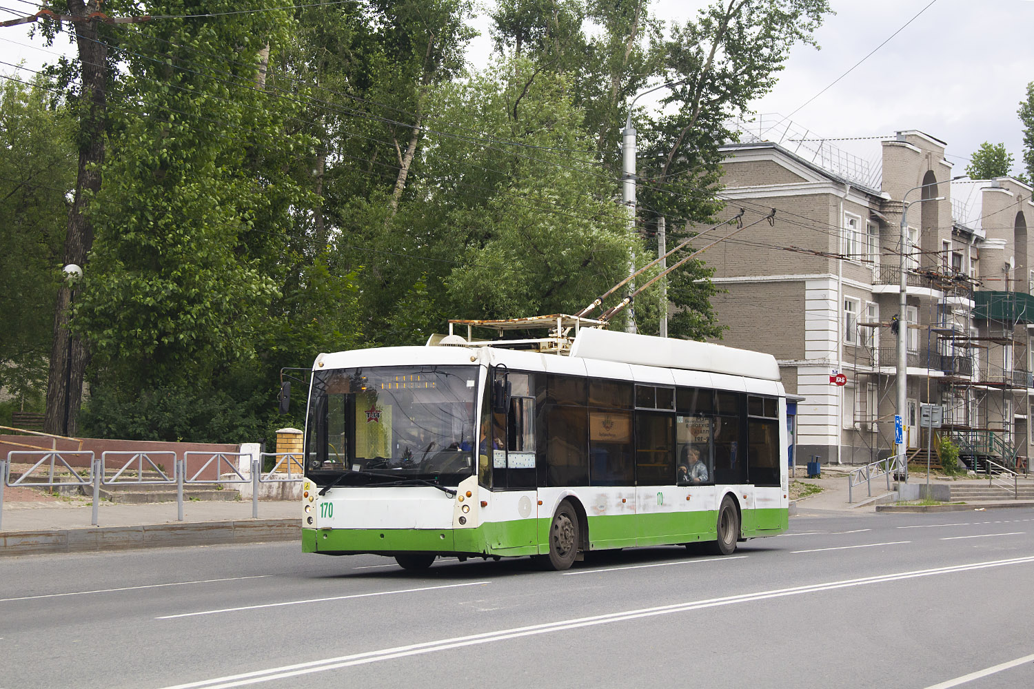 Березники, Тролза-5265.00 «Мегаполис» № 170