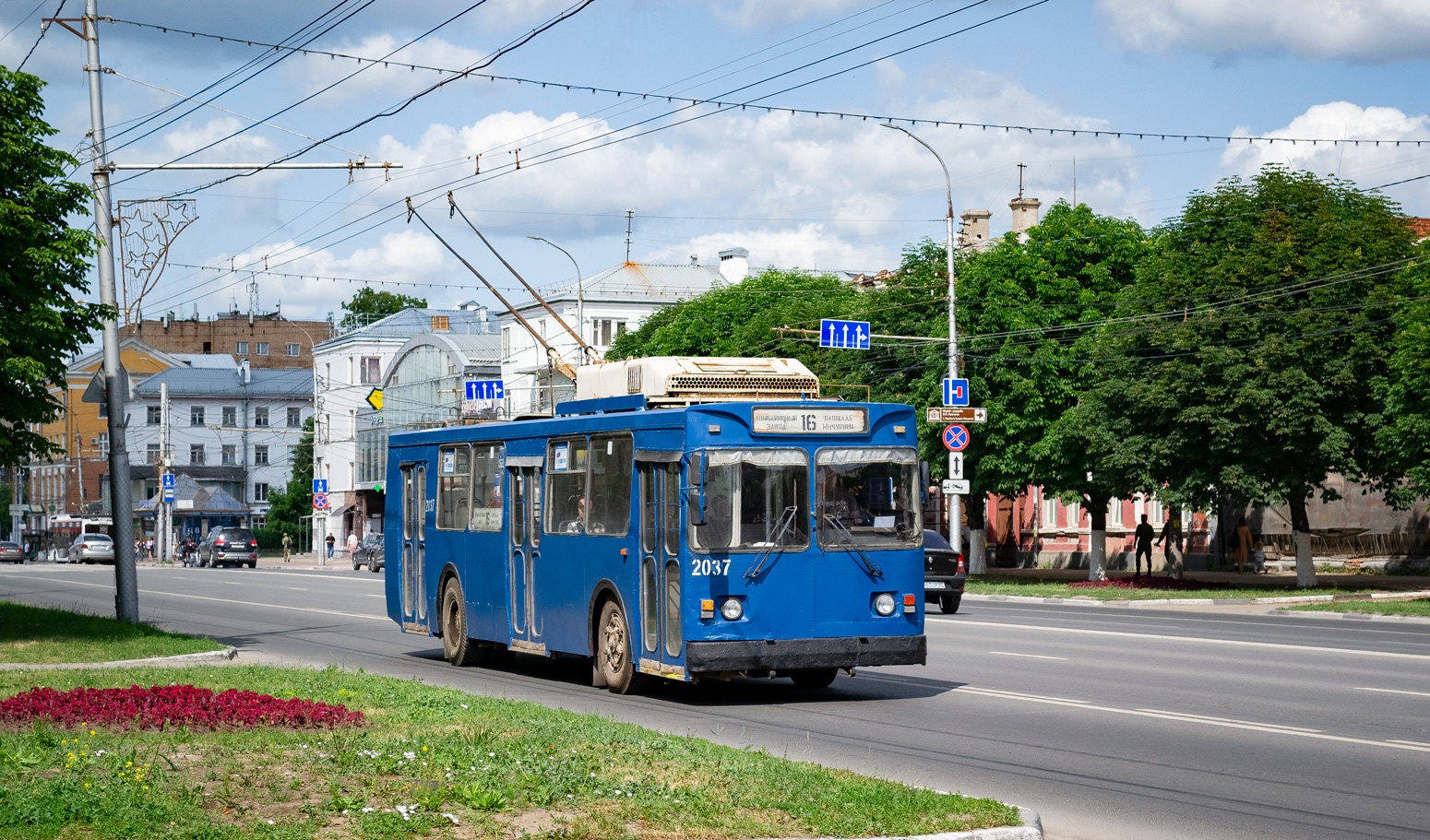 Рязань, ЗиУ-682ГМ1 (с широкой передней дверью) № 2037