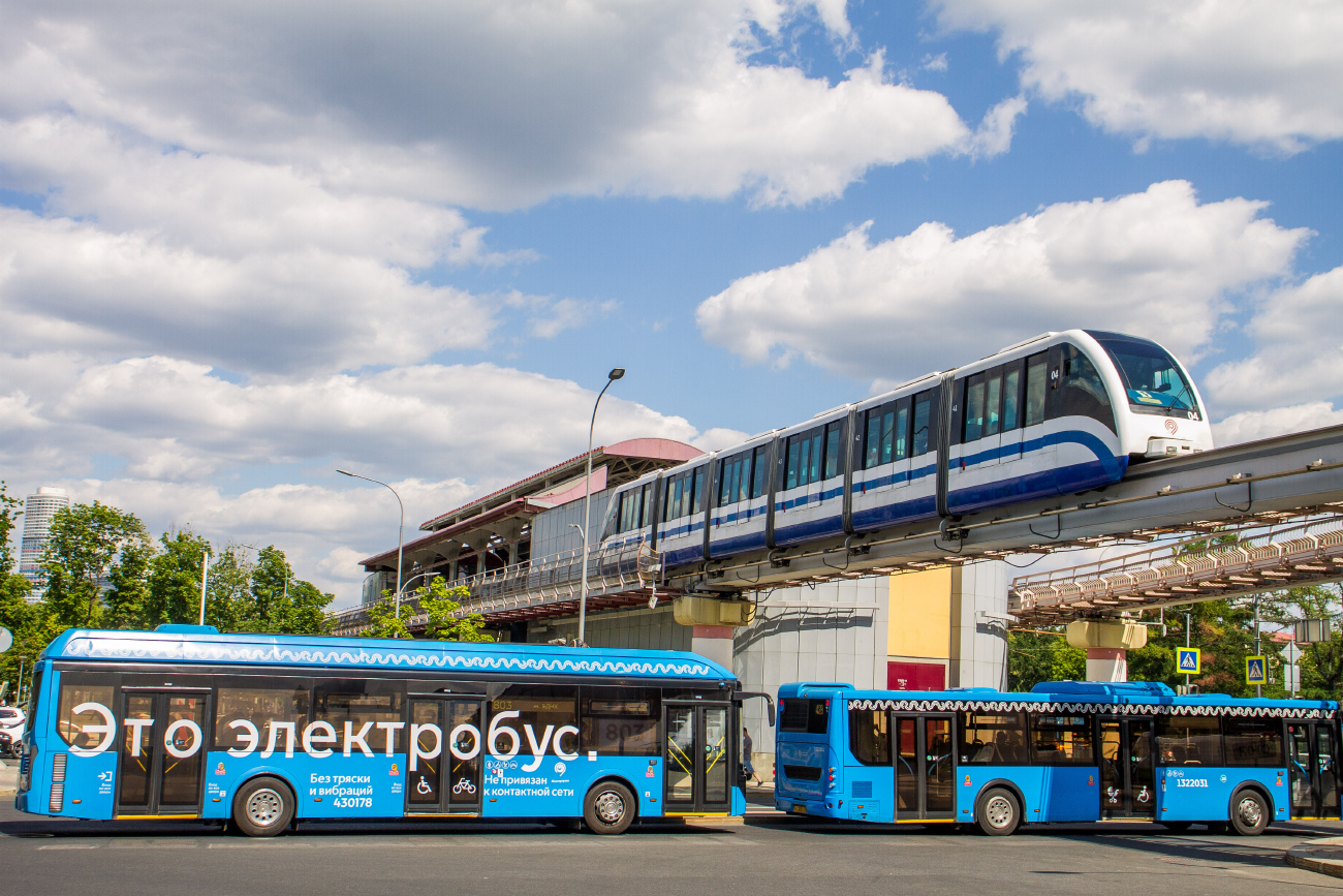 Moscow, LiAZ-6274 № 430178; Moscow, EPS № 04