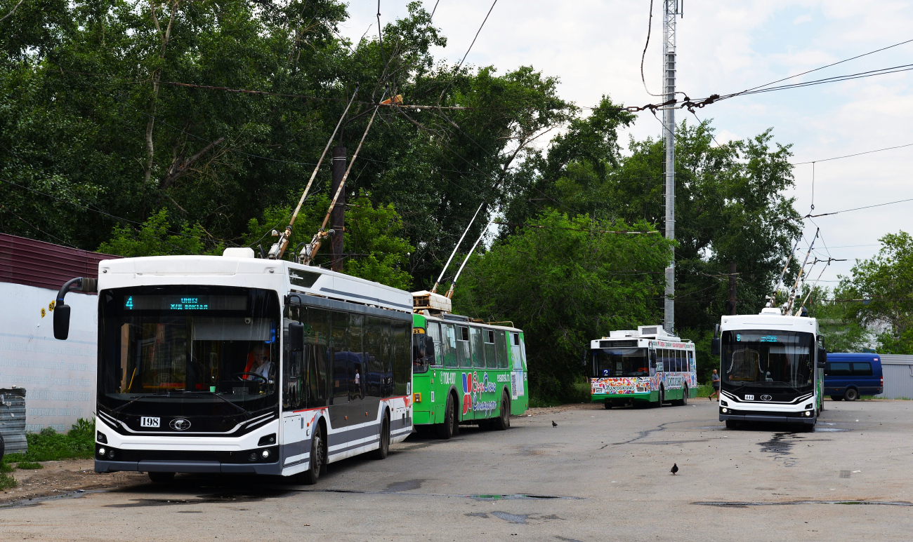 Omsk, PKTS-6281.00 “Admiral” Nr. 198; Omsk, PKTS-6281.00 “Admiral” Nr. 444 Omsk, PKTS-6281.00 “Admiral” Nr. 198; Omsk, PKTS-6281.00 “Admiral” Nr. 444