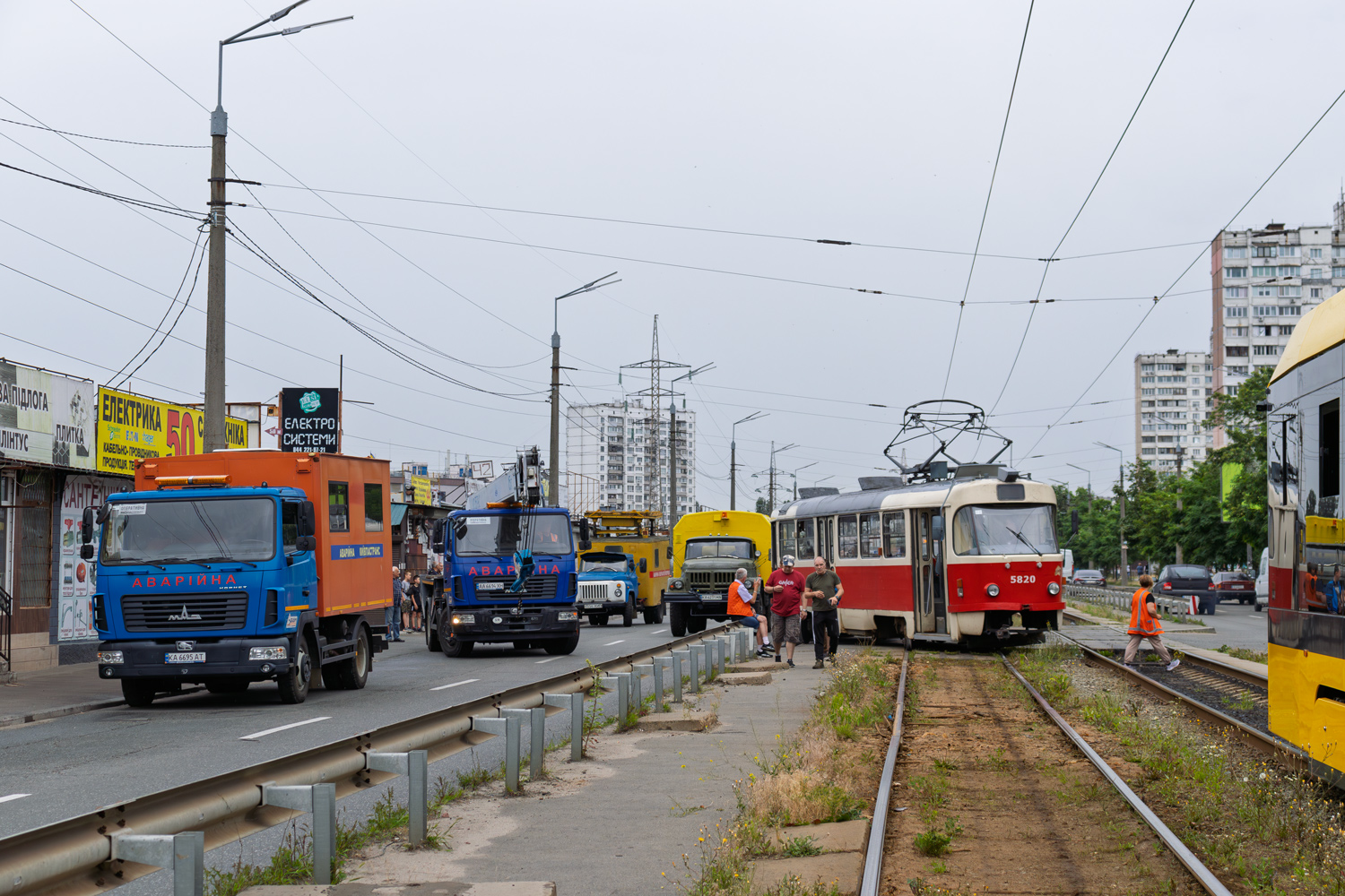Киев, Tatra T3SUCS № 5820; Киев — Происшествия