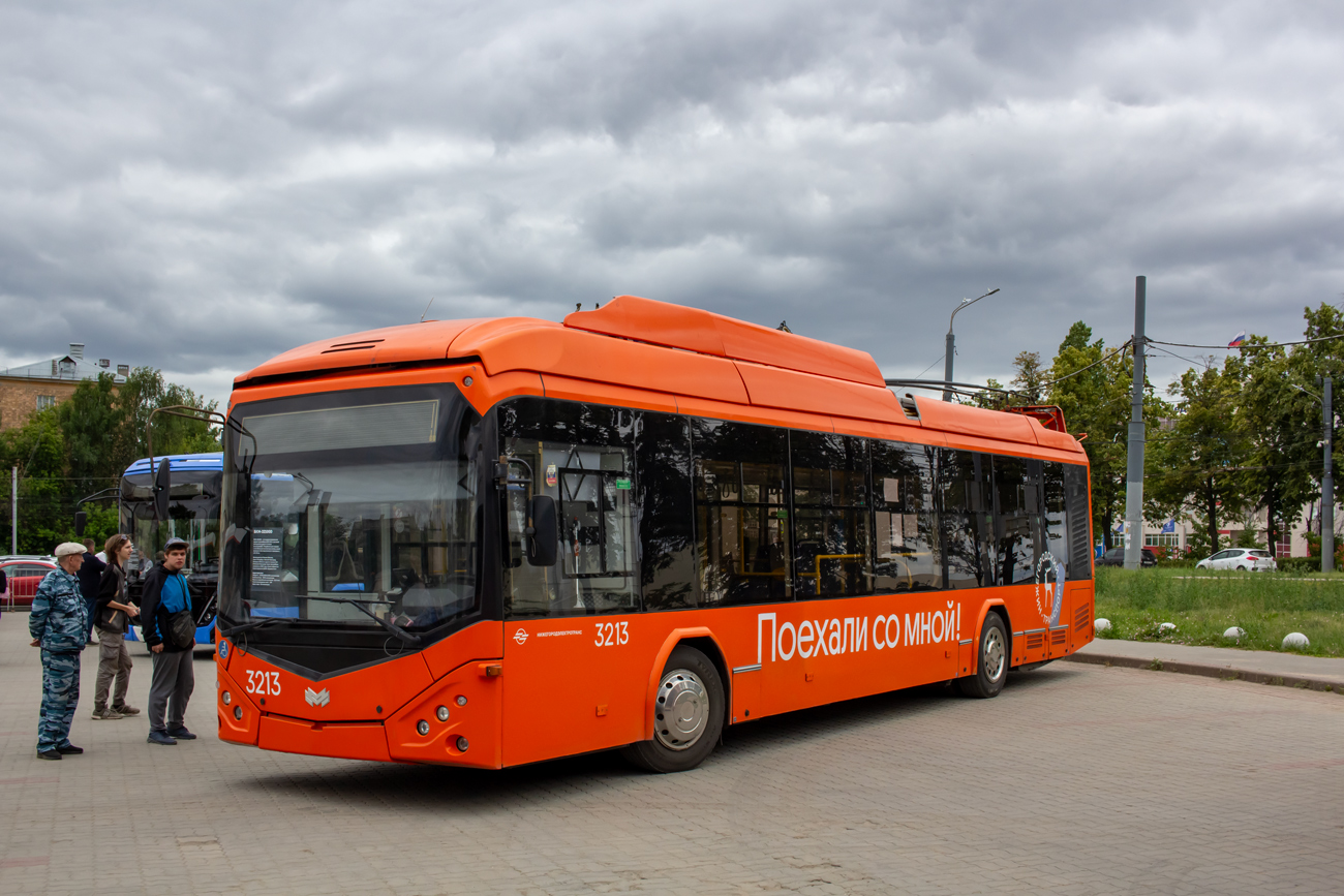 Nizhny Novgorod, BKM 32100D № 3213; Nizhny Novgorod — Parade and exhibition in honor of the 78th anniversary of the Nizhny Novgorod trolleybus 28.06.2025