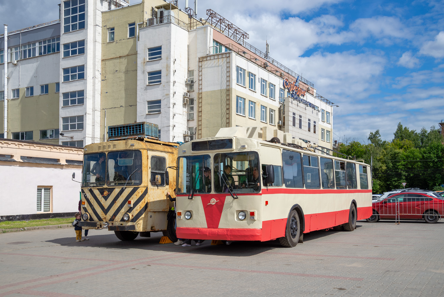 Нижний Новгород, ЗиУ-682В № 1698; Нижний Новгород — Парад и выставка в честь 78-летия нижегородского троллейбуса 28.06.2025