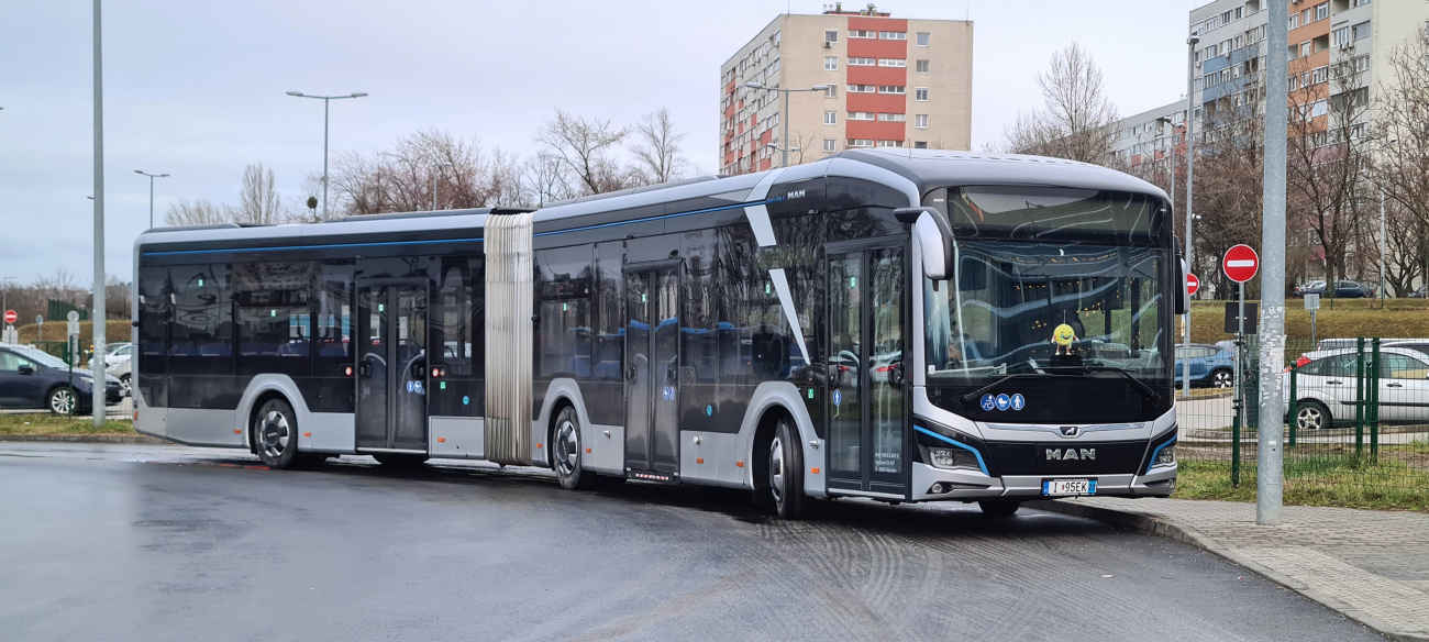 Будапешт, MAN 18C Lion's City 18 E NG734 № I 95EK 23