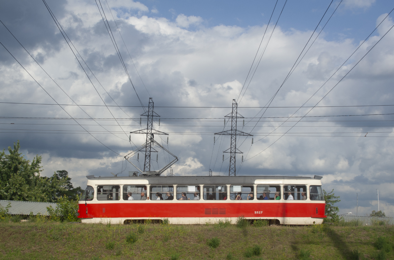 Kijev, Tatra T3SUCS — 5527