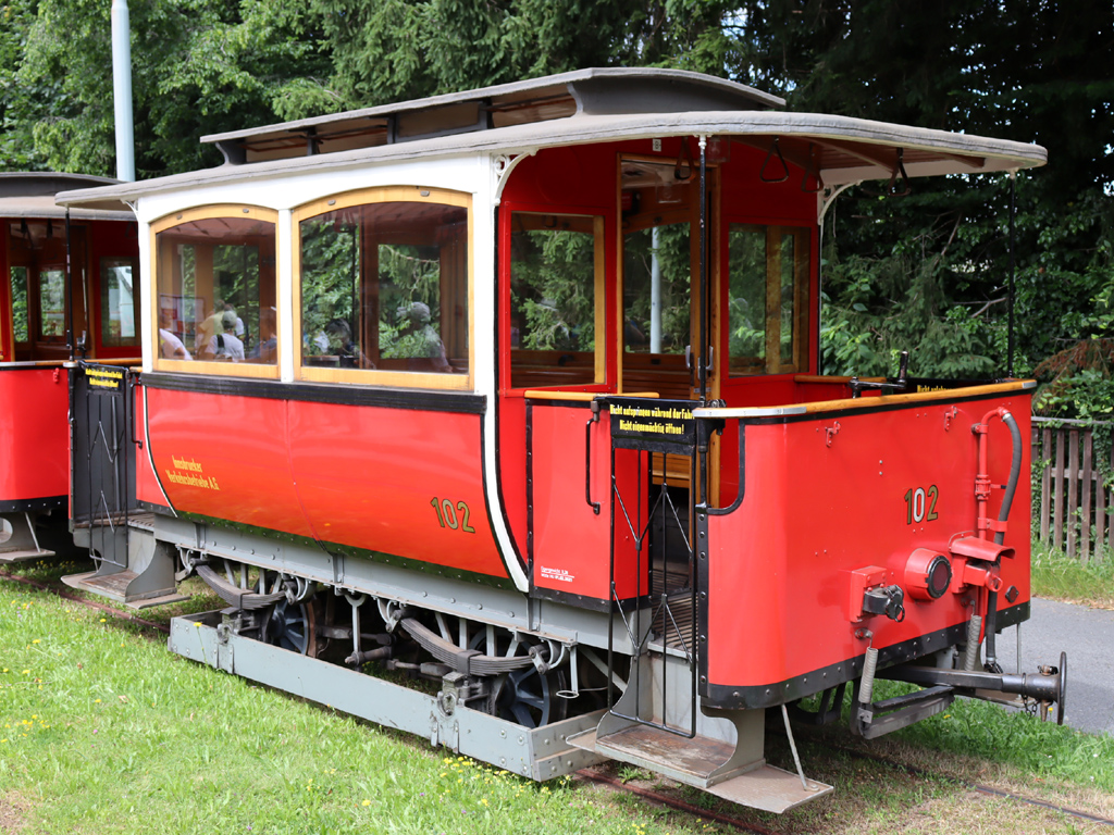 Insbrukas, Graz 2-axle trailer car nr. 102; Insbrukas — 125 Jahre Linie 6