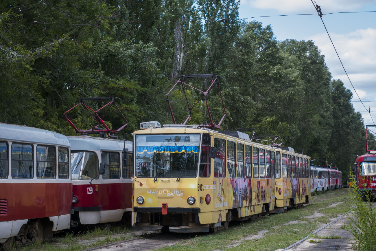 Днепр, Татра-Юг Т6Б5 № 3011