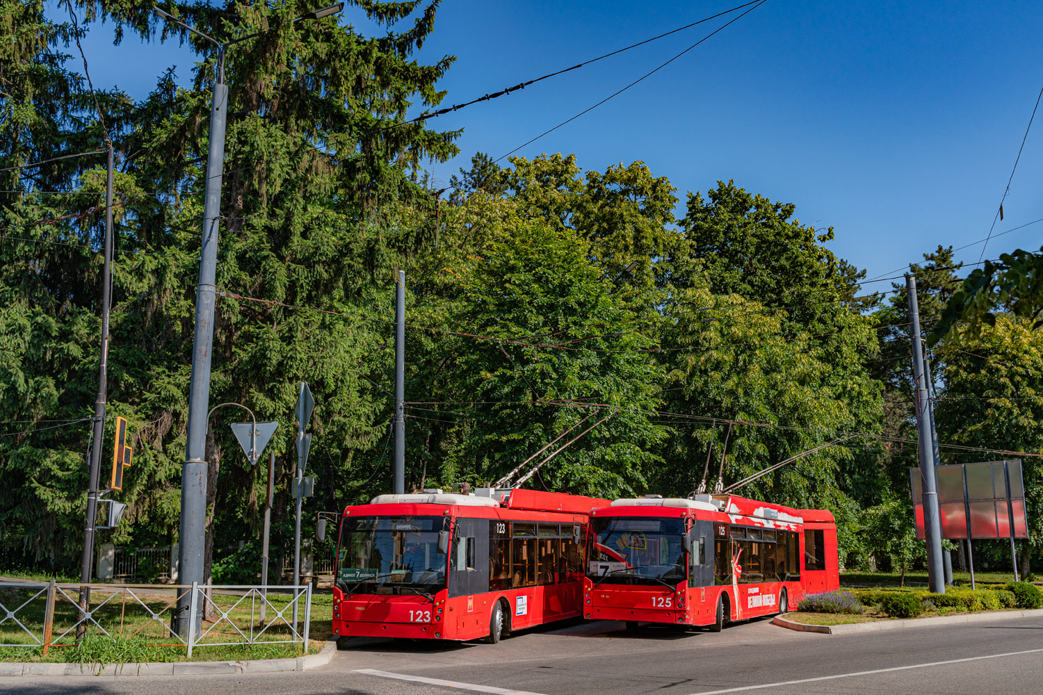 Нальчик, Тролза-5265.00 «Мегаполис» № 125