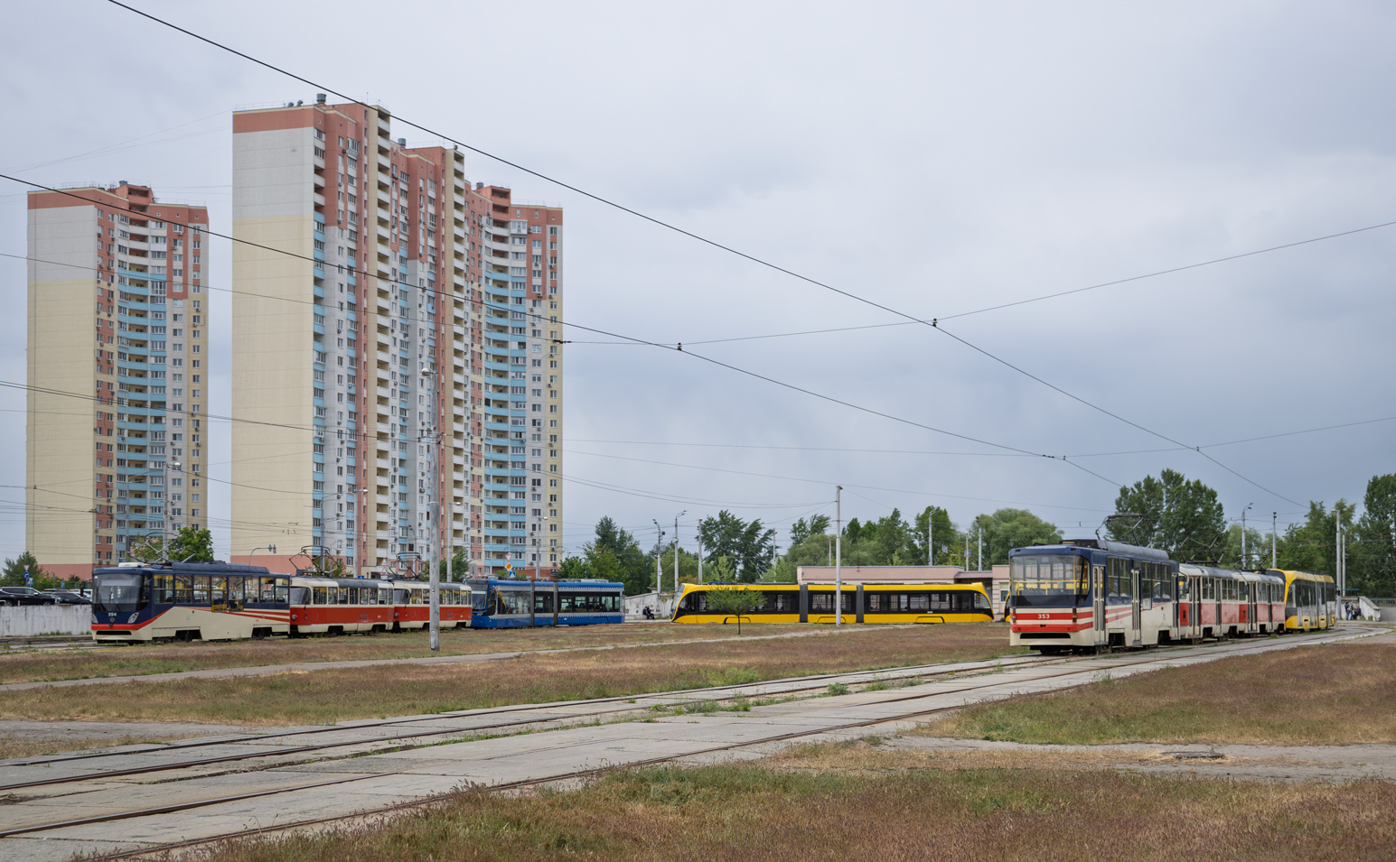 Kyjev — Terminus stations