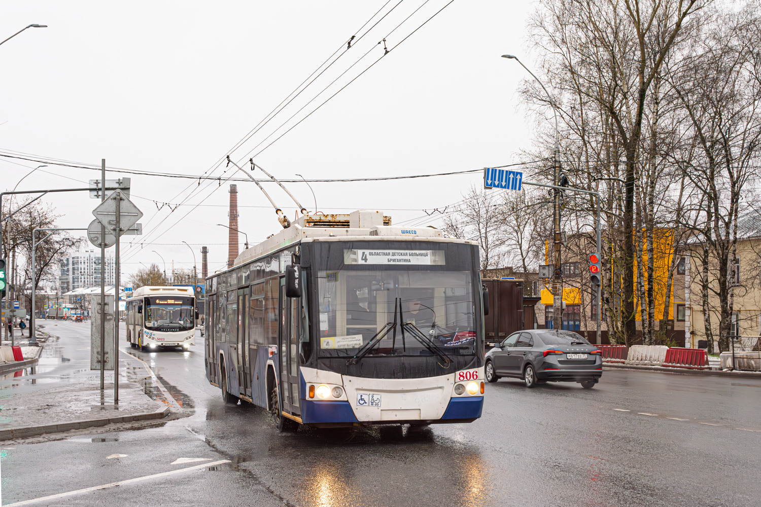 Вологда, ВМЗ-5298.01 «Авангард» № 806