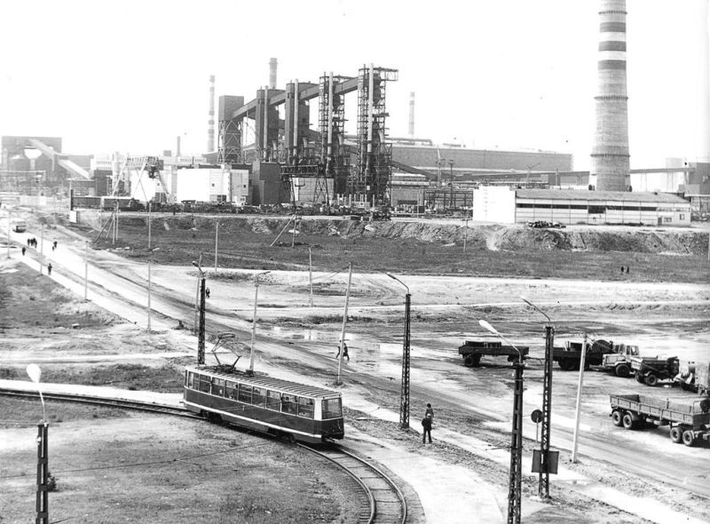 Старый Оскол, 71-605 (КТМ-5М3) № 7; Старый Оскол — Исторические фотографии [1976-2003]; Старый Оскол — Конечные станции